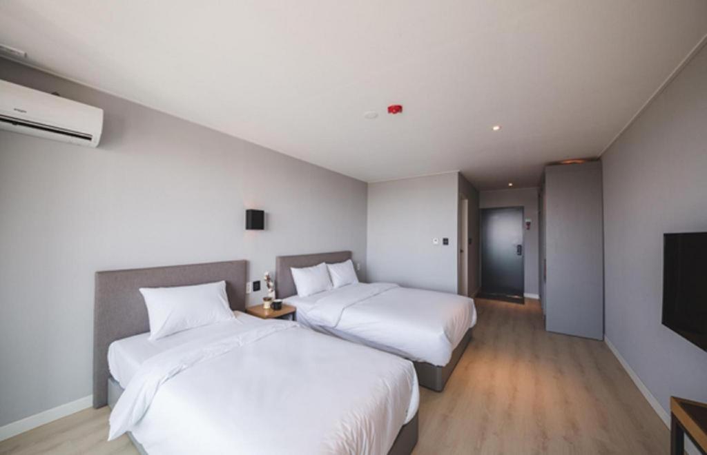 Sallys Jeju Hotel Exteriér fotografie